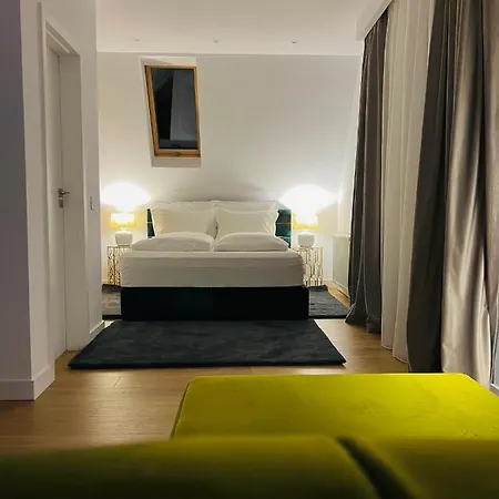 Boutique Isabelle 4*